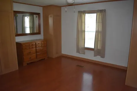 89 Roland Street Barton VT 05822