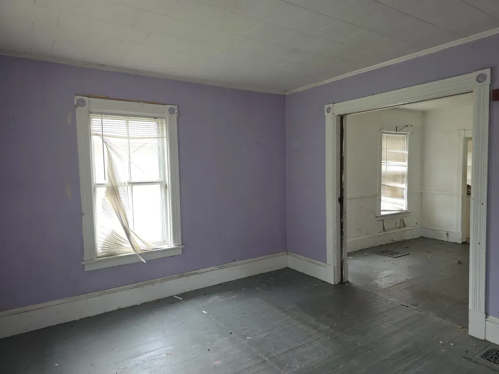 10 Taylor Street Rockingham VT 05101