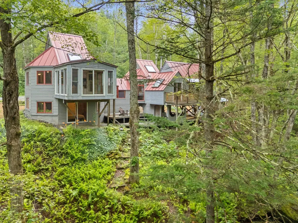 10 Upper Hancock Brook Road Worcester VT 05682