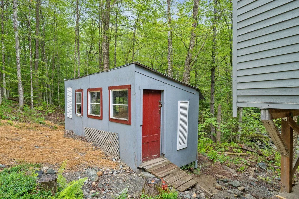 10 Upper Hancock Brook Road Worcester VT 05682