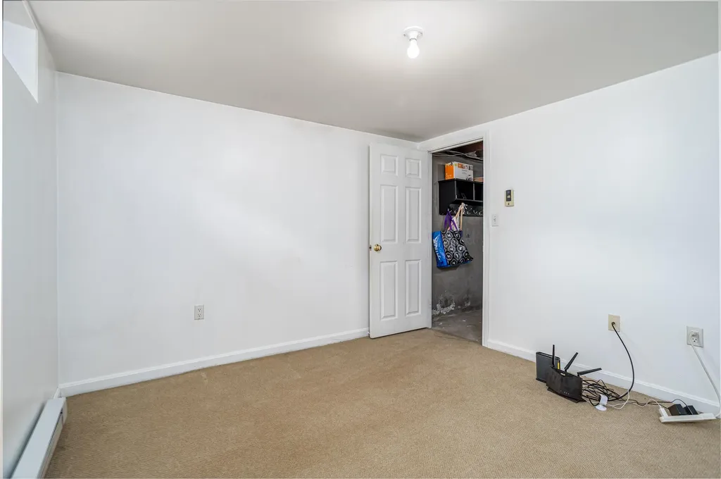 5 Raven Street Nashua NH 03060