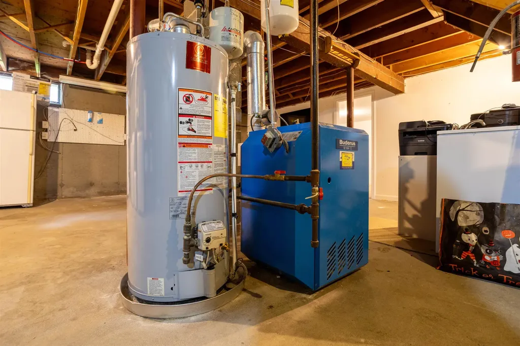 5 Raven Street Nashua NH 03060