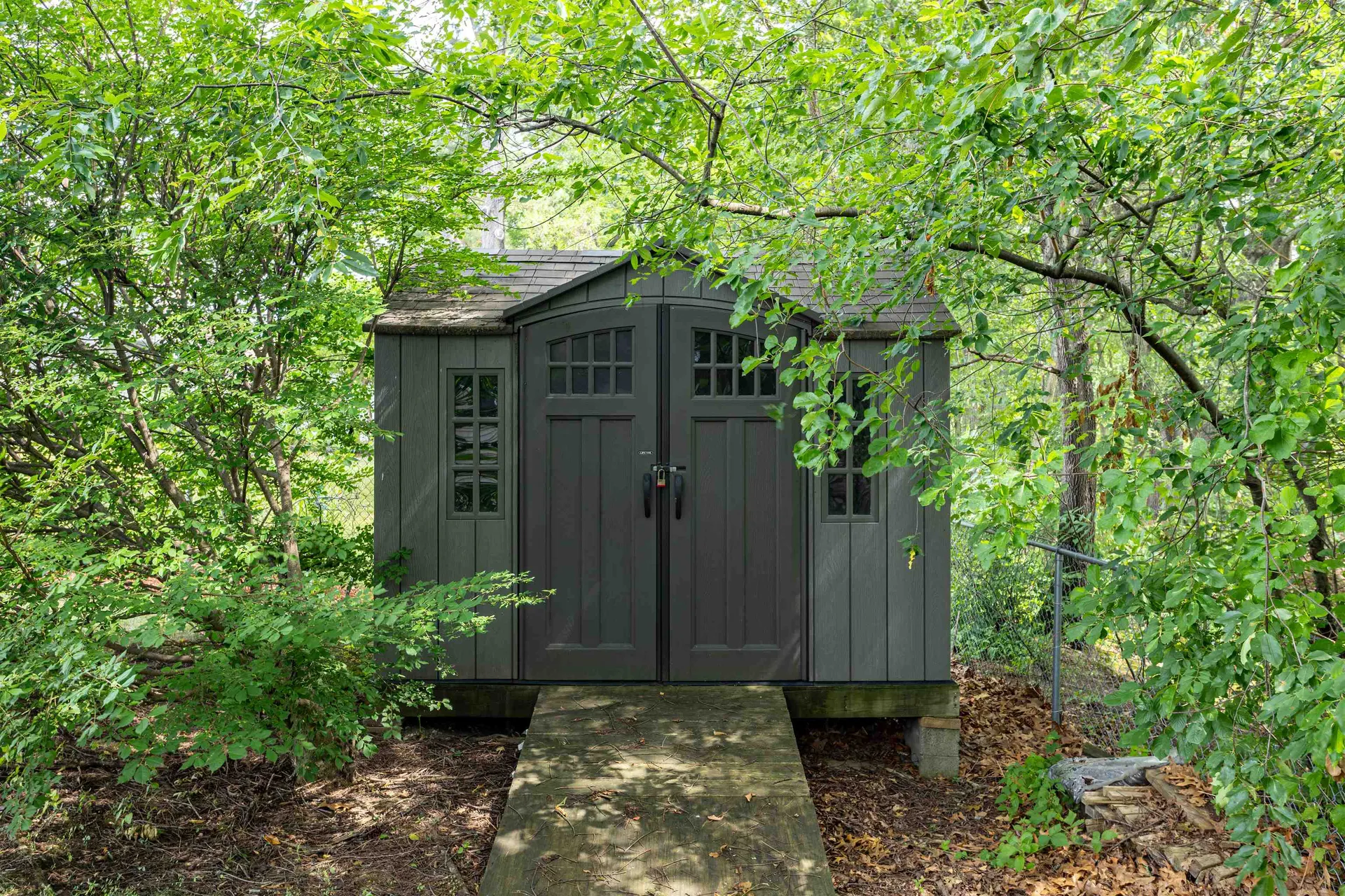 5 Raven Street Nashua NH 03060