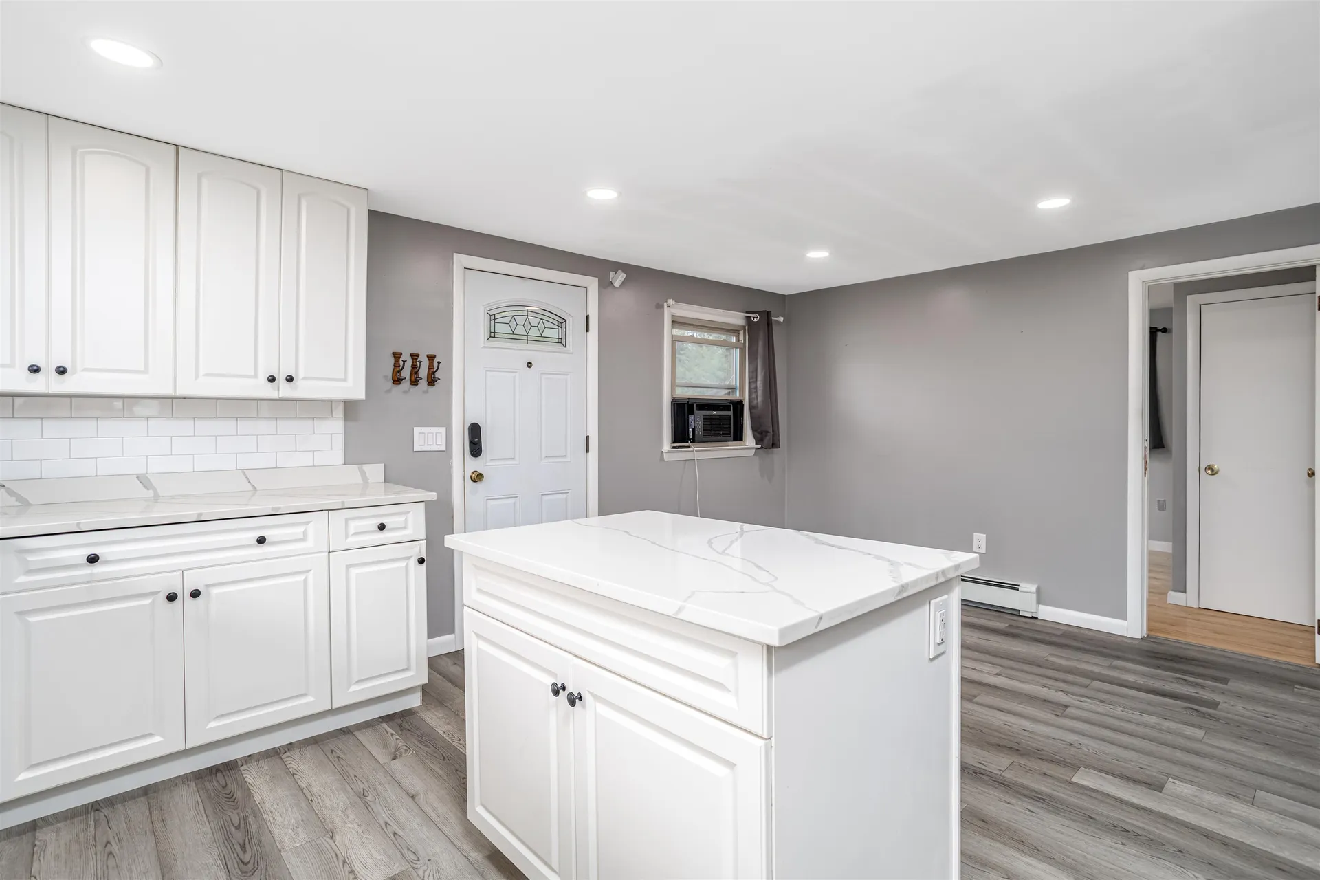 5 Raven Street Nashua NH 03060