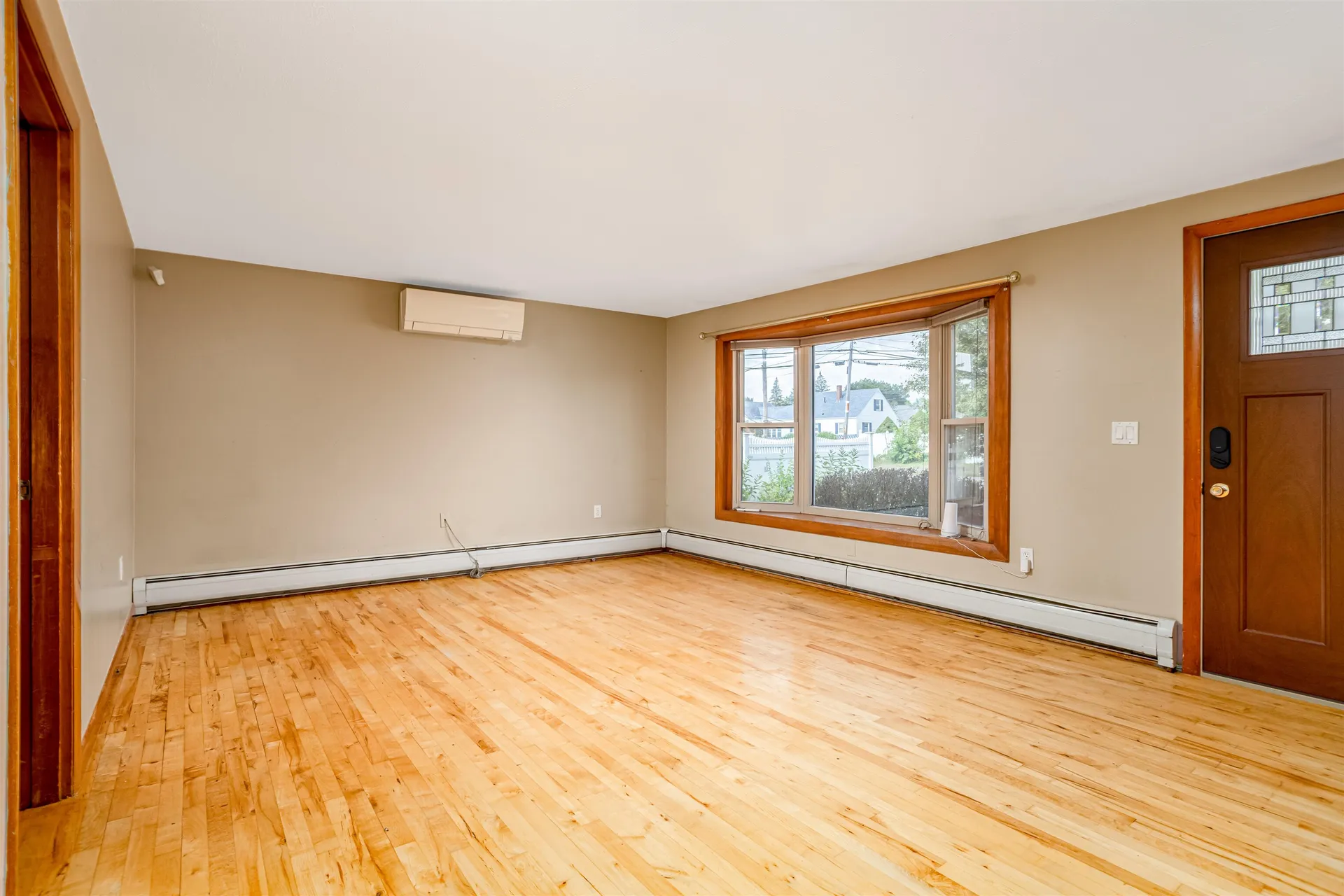 5 Raven Street Nashua NH 03060