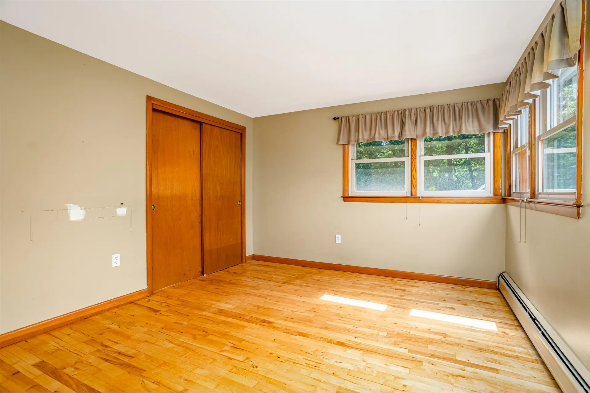 5 Raven Street Nashua NH 03060