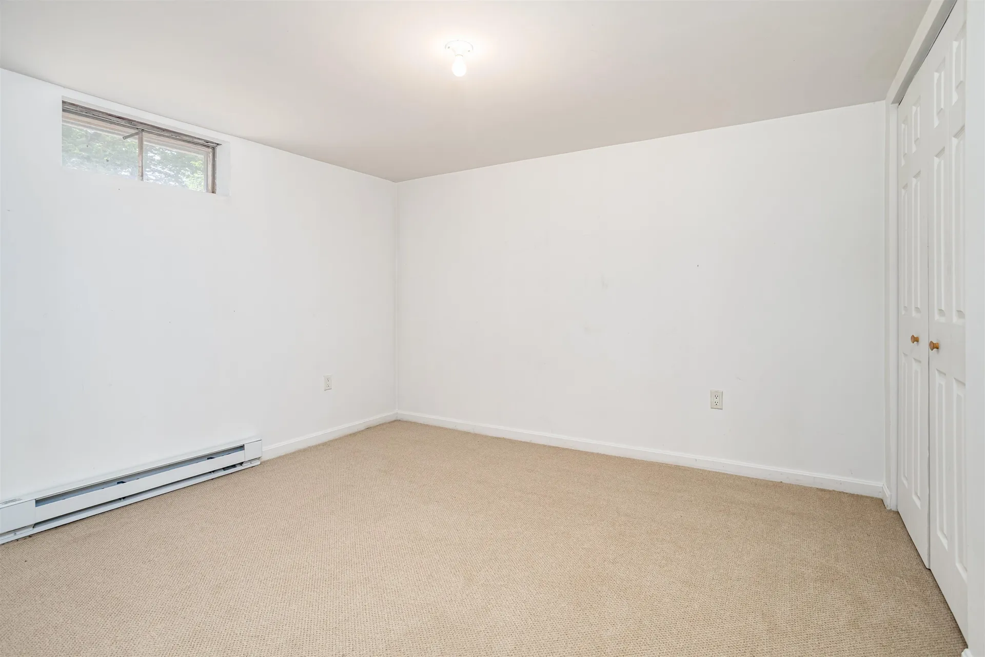 5 Raven Street Nashua NH 03060