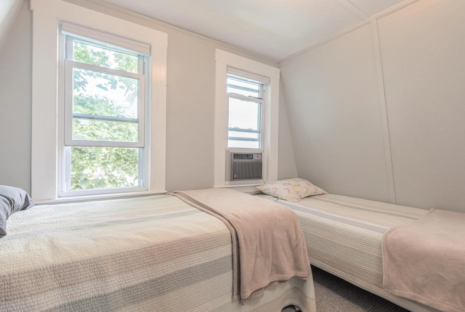 10 Kentville Terrace Hampton NH 03842