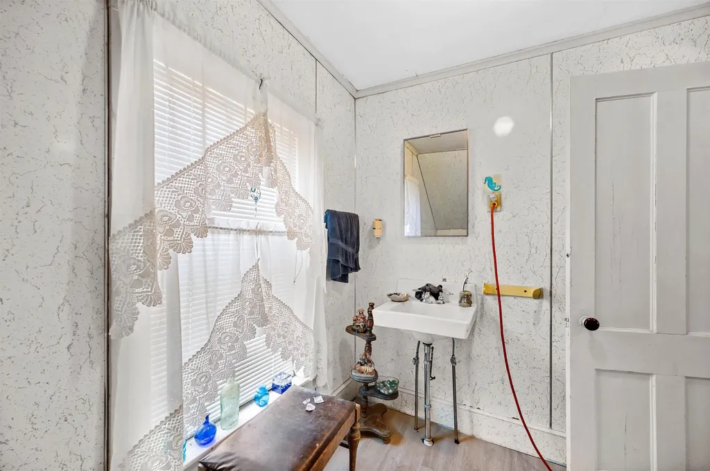 63 John Street Barre City VT 05641