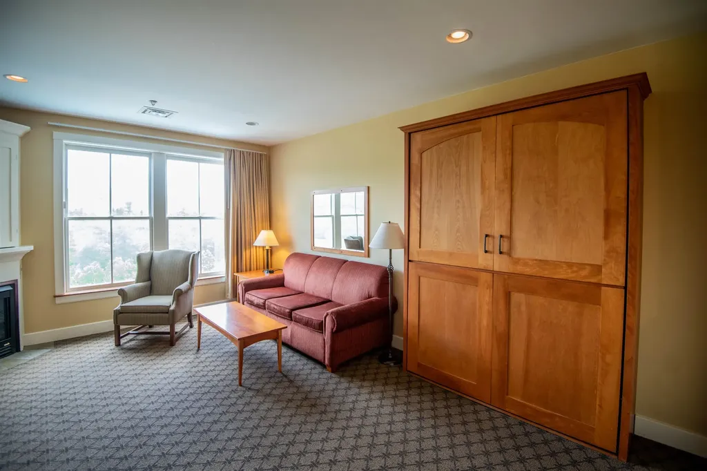 434 Qtr. I V Jackson Gore Inn Ludlow VT 05149