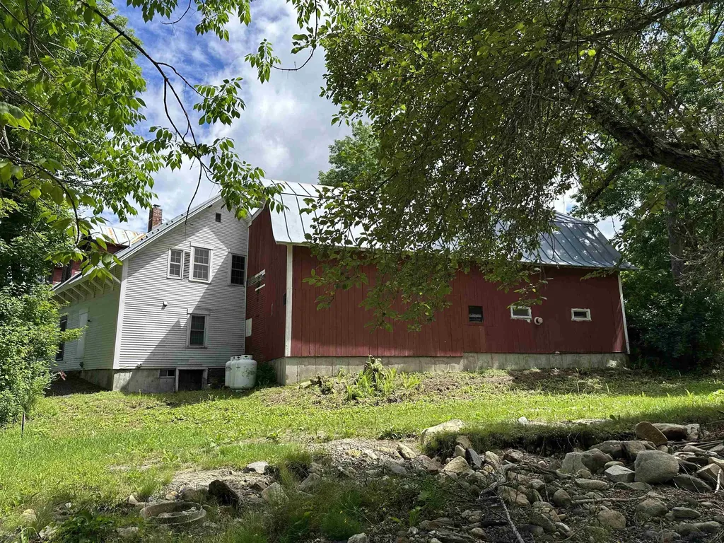 24 Governor Mattocks Road Peacham VT 05862