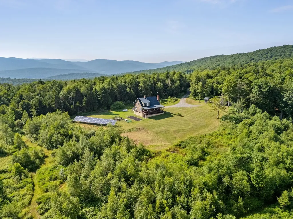 51 Belcher Road Roxbury VT 05669