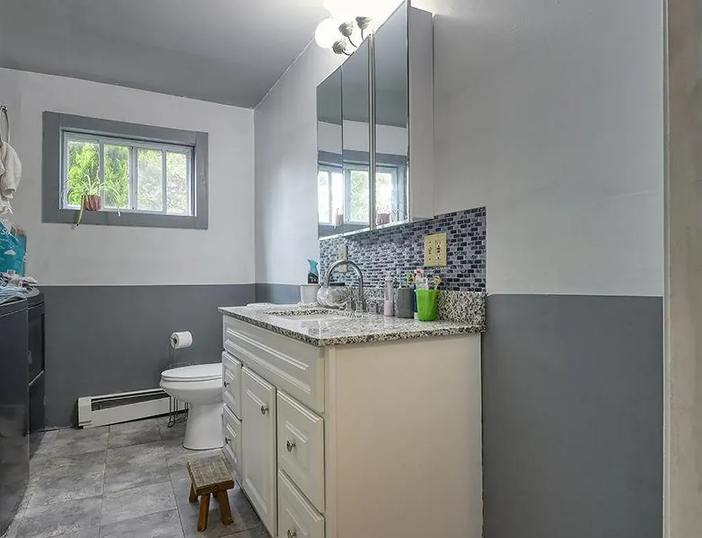 40 Dearborn Circle Walpole NH 03608