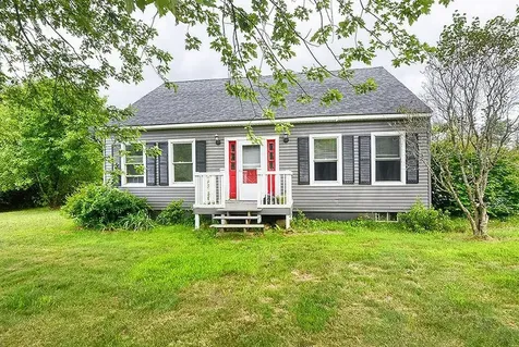 40 Dearborn Circle Walpole NH 03608