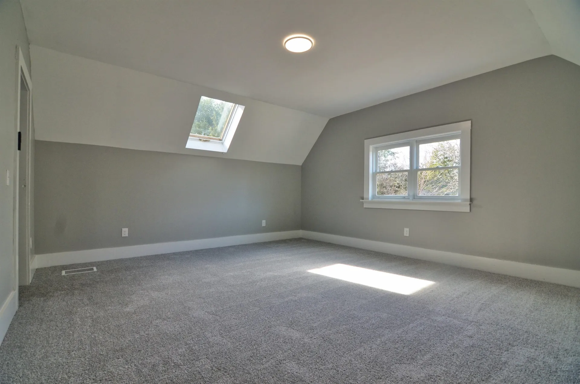 86 Lawrence Street Andover NH 03216