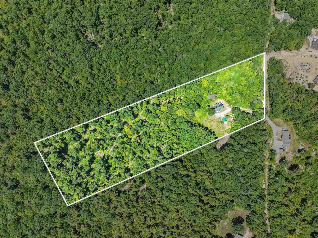 54 Snow Road Hill NH 03243