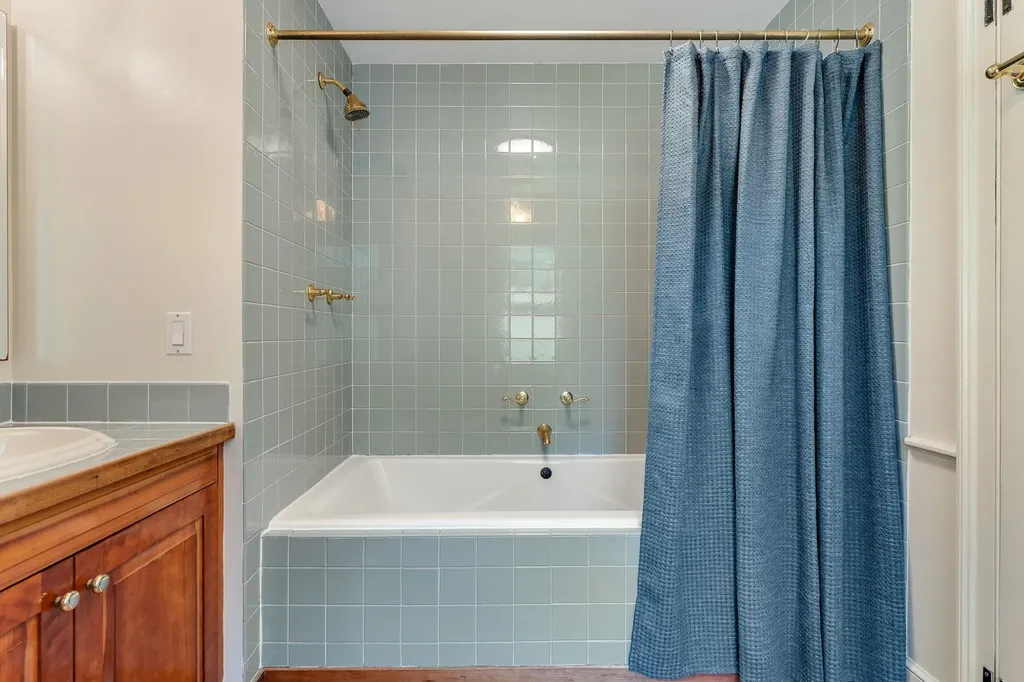 419 Baileys Mill Road Reading VT 05062