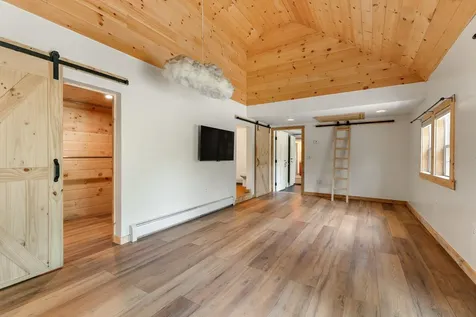 419 Baileys Mill Road Reading VT 05062