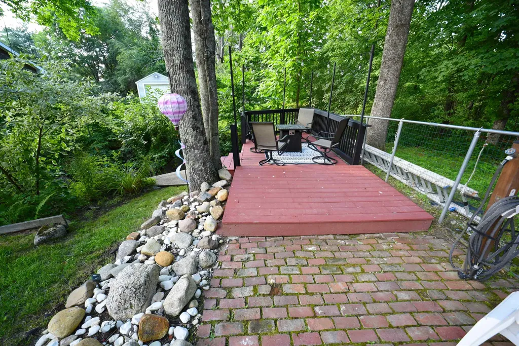 599 Stockbridge Road Alton NH 03809