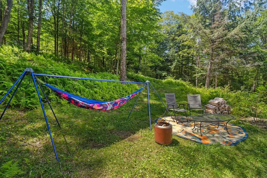 24 Mary White Road Tunbridge VT 05077