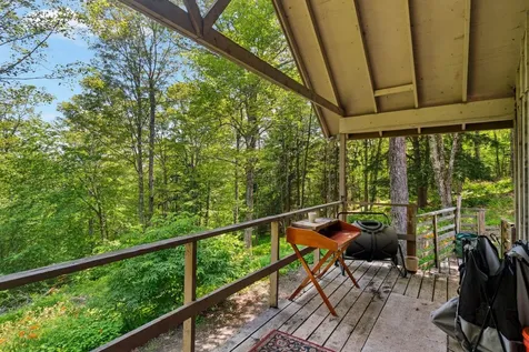 24 Mary White Road Tunbridge VT 05077