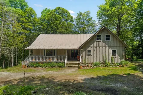 24 Mary White Road Tunbridge VT 05077