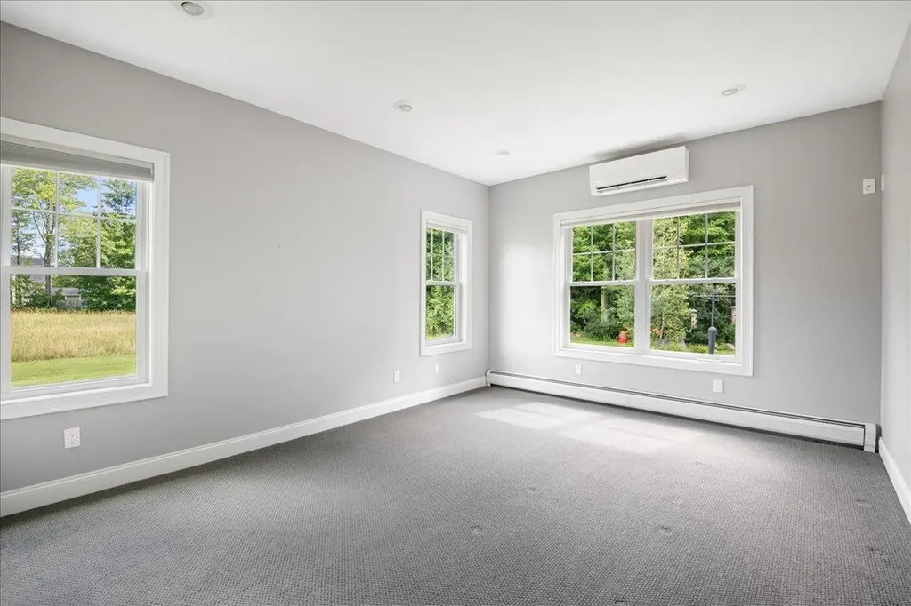 201 Old Stage Road Essex VT 05452