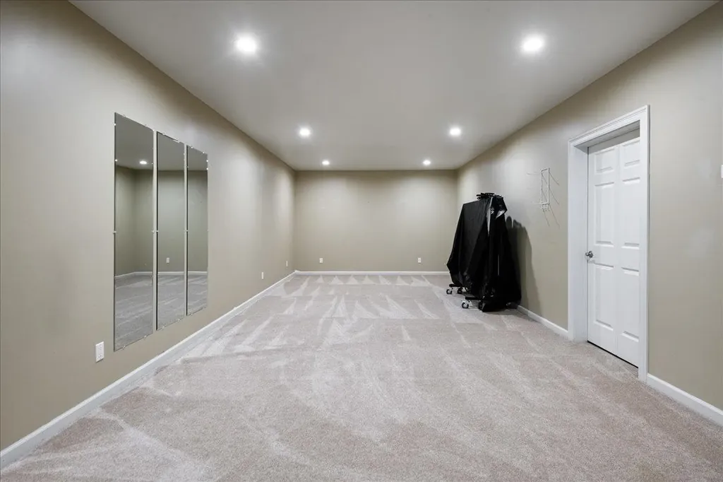 201 Old Stage Road Essex VT 05452