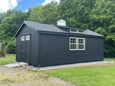 201 Old Stage Road Essex VT 05452