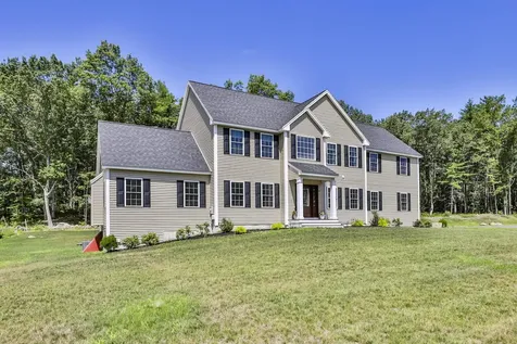 8 Cottonwood Lane Salem NH 03079