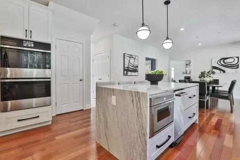 8 Cottonwood Lane Salem NH 03079