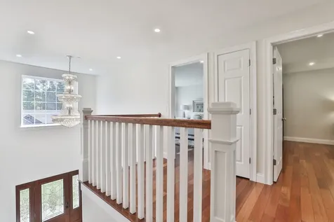 8 Cottonwood Lane Salem NH 03079