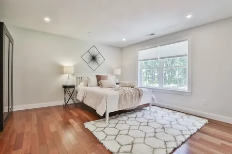 8 Cottonwood Lane Salem NH 03079