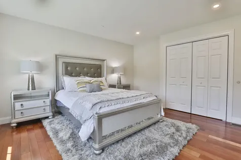 8 Cottonwood Lane Salem NH 03079