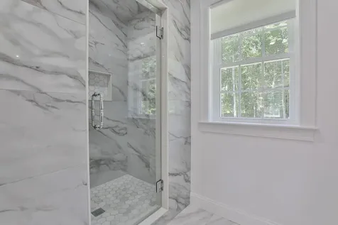 8 Cottonwood Lane Salem NH 03079