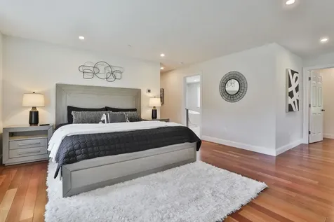 8 Cottonwood Lane Salem NH 03079