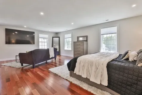 8 Cottonwood Lane Salem NH 03079