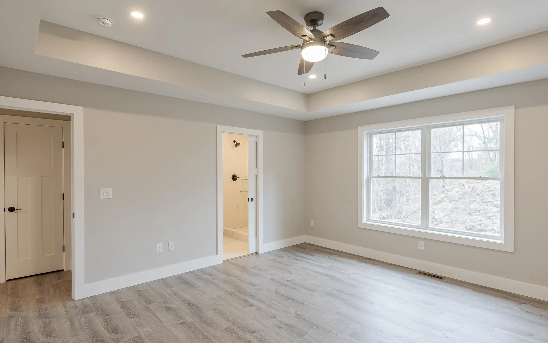 27 Riverview Road Newport NH 03773