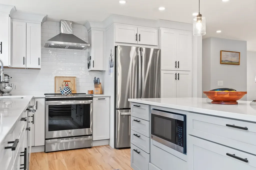 295 Old Waterford Road Littleton NH 03561