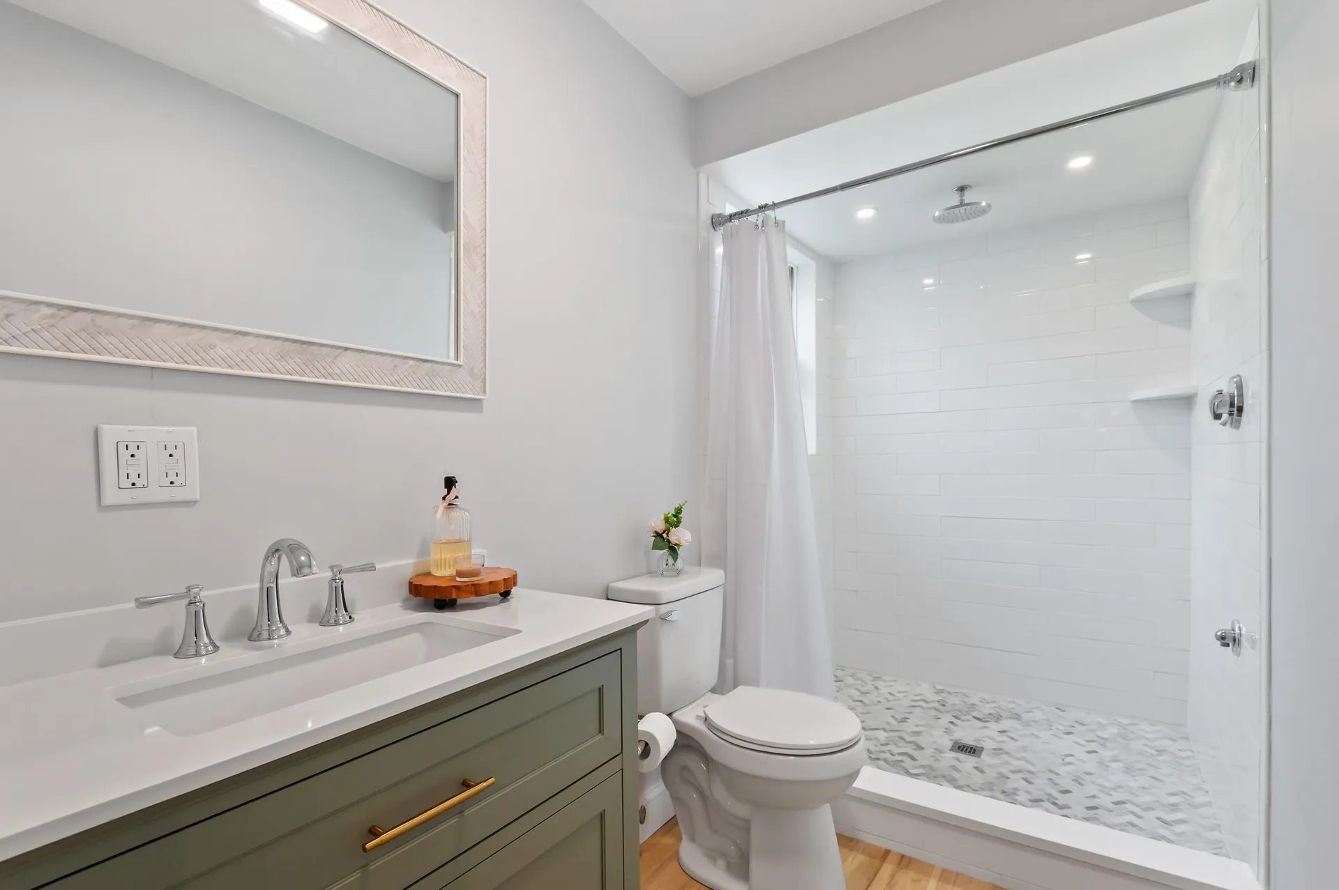 295 Old Waterford Road Littleton NH 03561