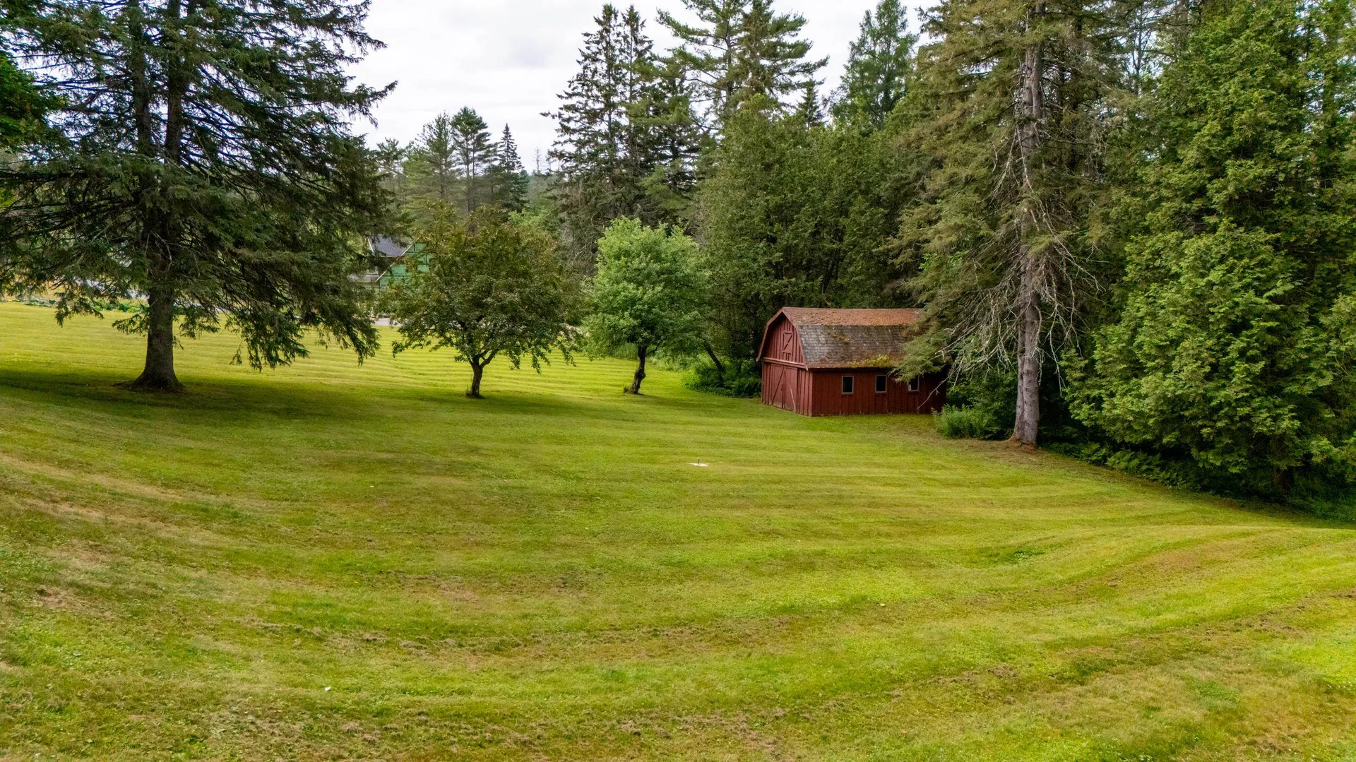 295 Old Waterford Road Littleton NH 03561