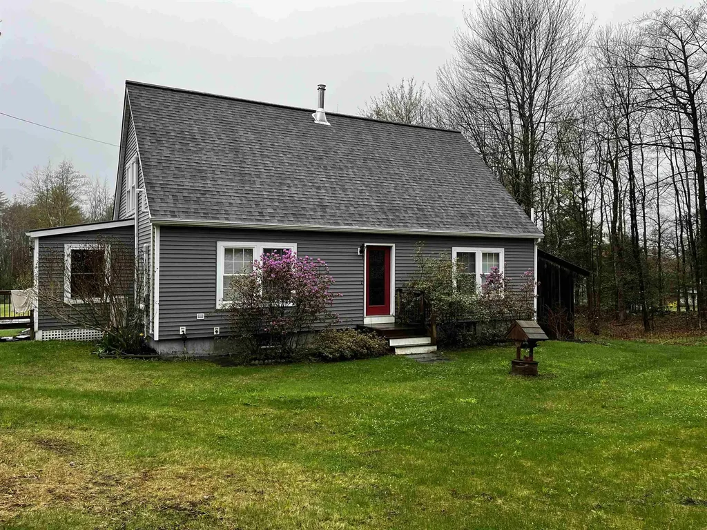 29 Choate Road Enfield NH 03748