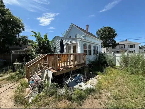 8 Nevada Street Nashua NH 03060