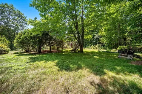 41 Scribner Road Fremont NH 03044