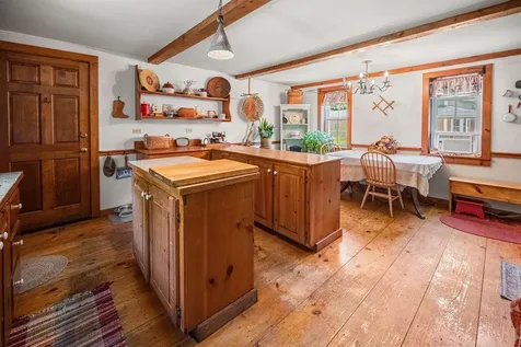41 Scribner Road Fremont NH 03044