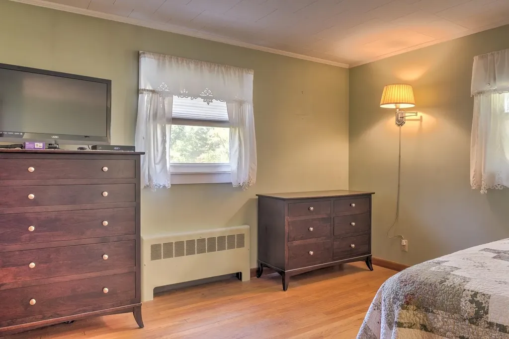 28 Eaton Road Swanzey NH 03446