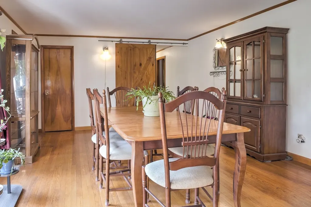 28 Eaton Road Swanzey NH 03446