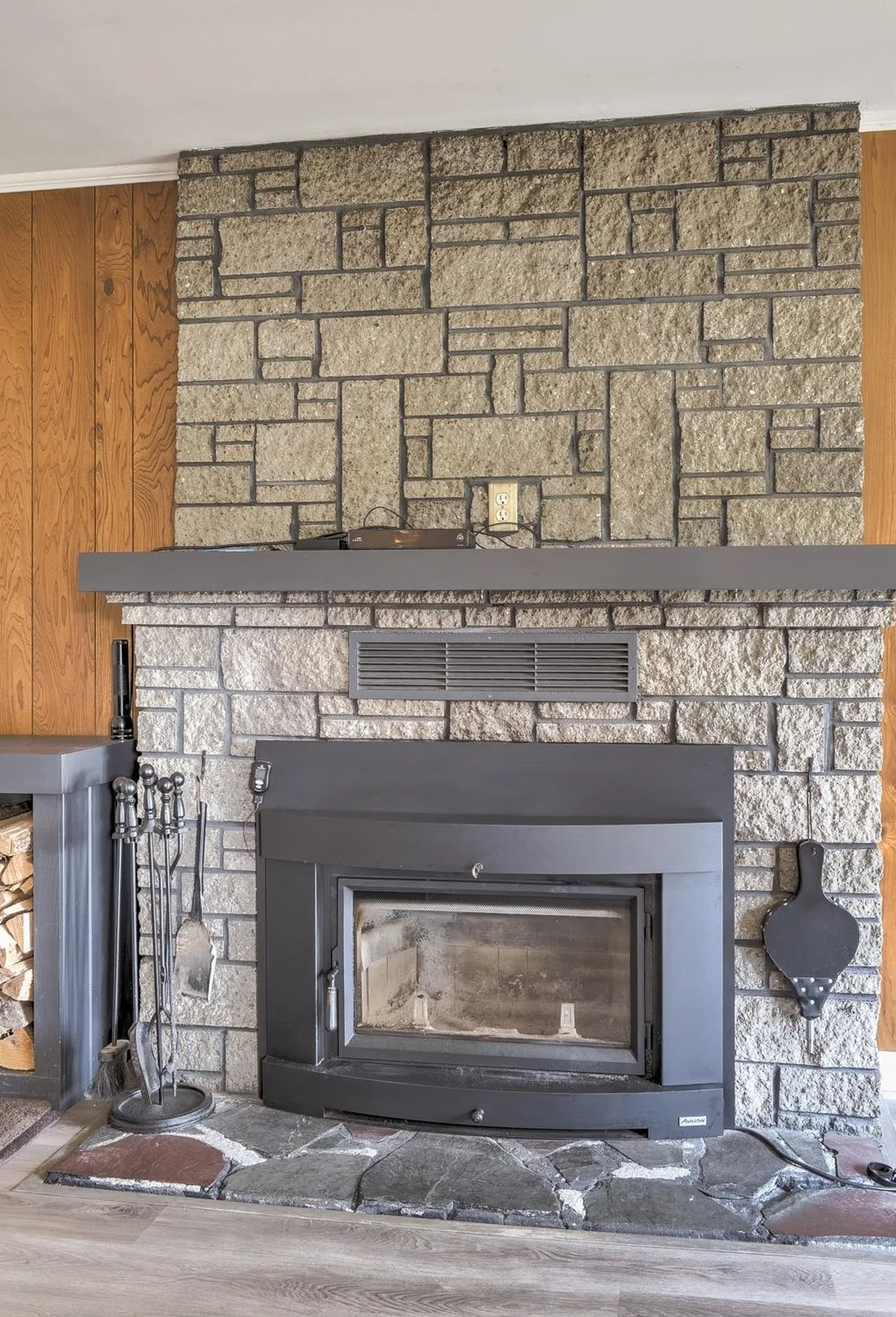 28 Eaton Road Swanzey NH 03446