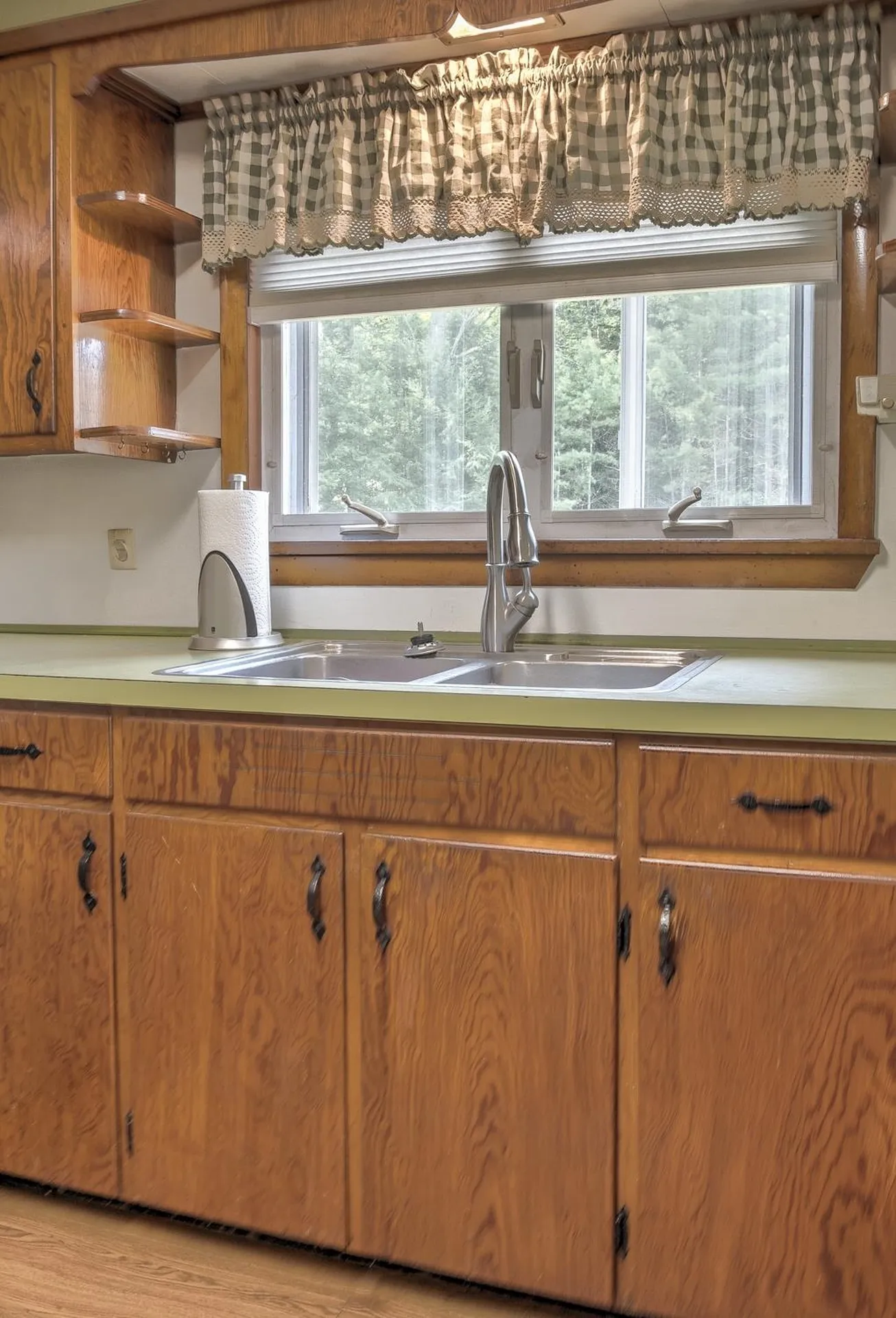 28 Eaton Road Swanzey NH 03446