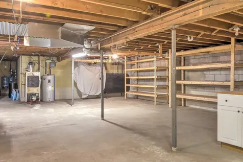 28 Eaton Road Swanzey NH 03446
